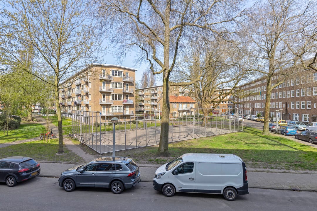 Photo 11 of Kijkduinstraat 51-1