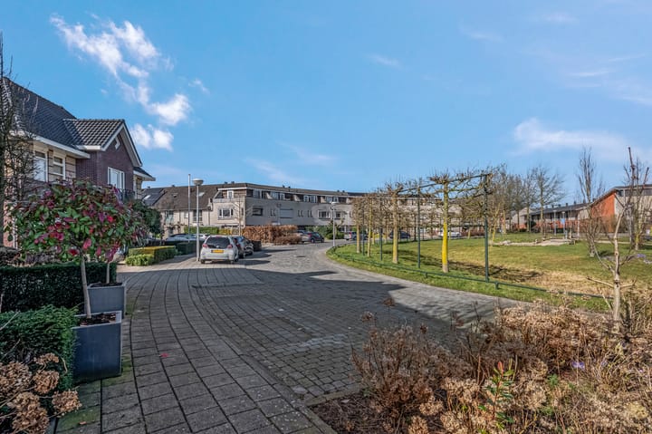 Foto 74 van Van Steenbergenlaan 20