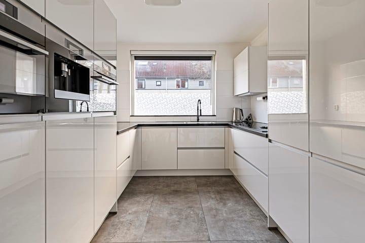 Photo 6 of Sambastraat 66