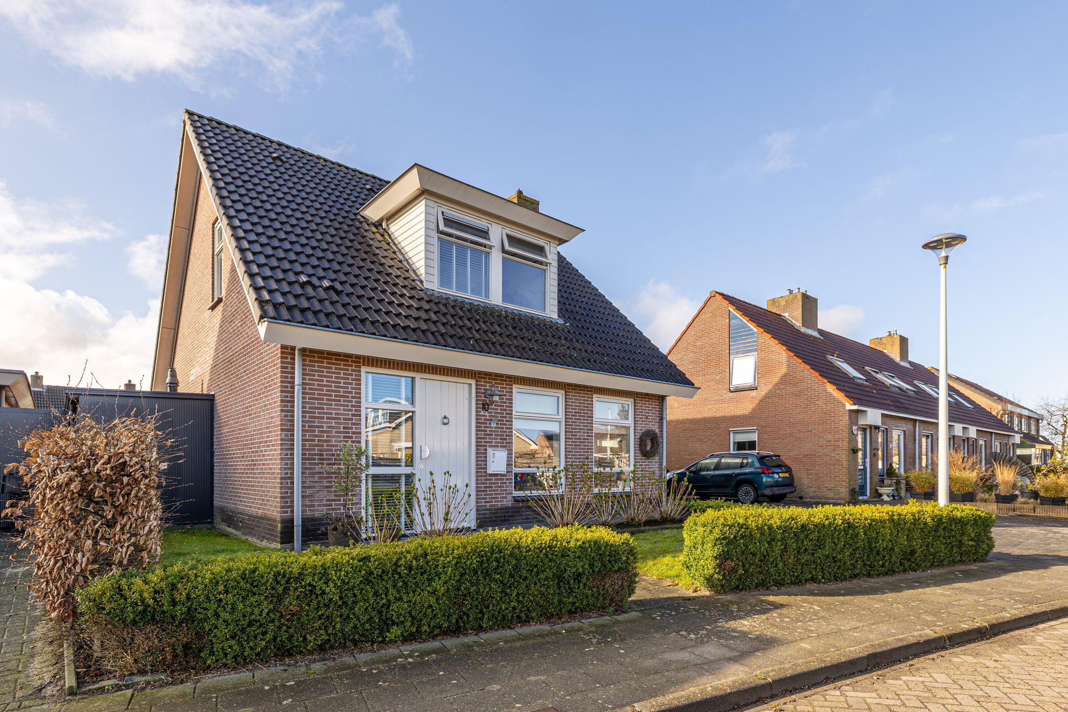 Nijbuorren 10-D 10 D