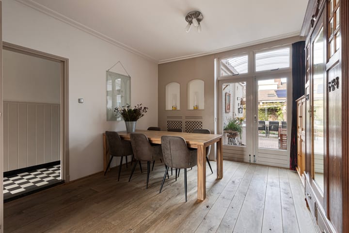 Foto 8 van Voorstraat 137