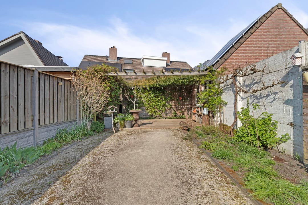 Foto 26 van Voorstraat 137