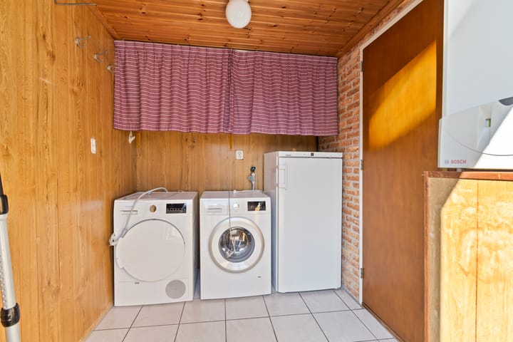 Photo 7 of Rozenstraat 34