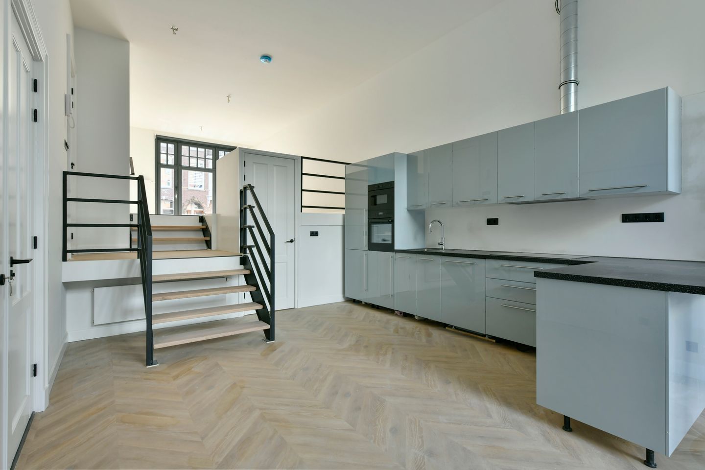 Foto 4 van Van Breestraat 86-H