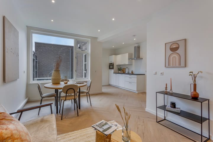 Foto 11 van Paulus Potterstraat 9