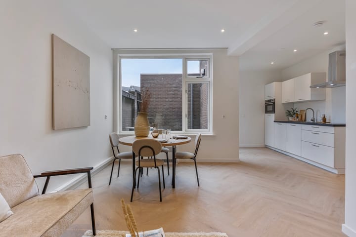 Foto 14 van Paulus Potterstraat 9