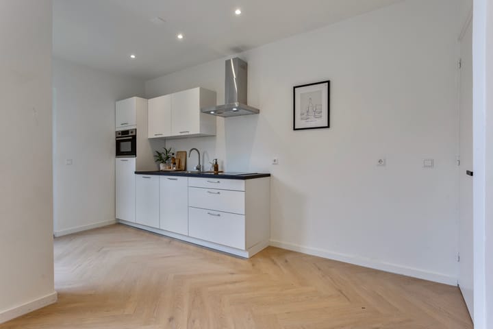 Foto 17 van Paulus Potterstraat 9