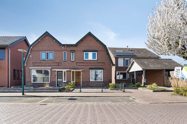 Foto 6 van Zr Marie Adolphinestr 28