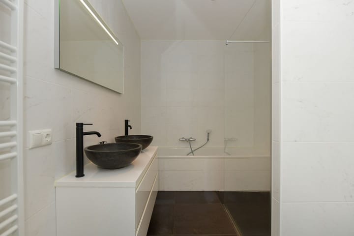 Foto 24 van Leemhorststraat 58