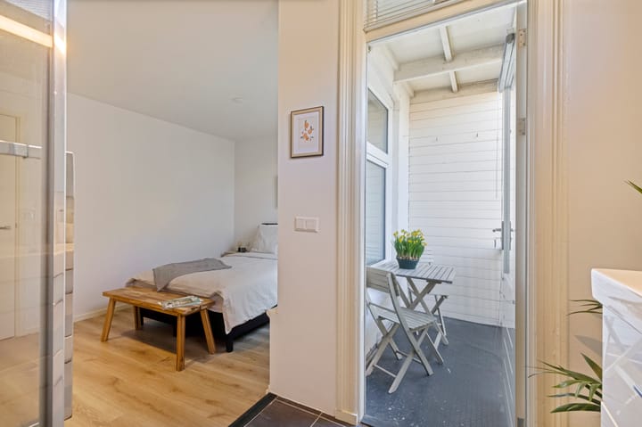 Foto 20 van Hugo de Grootkade 46-2