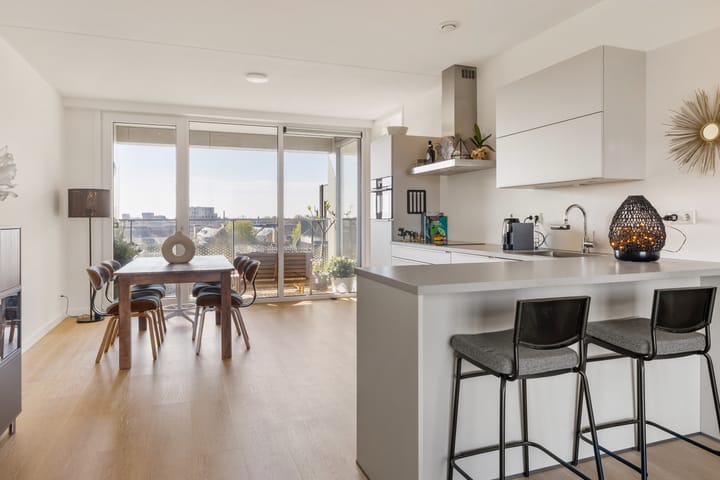 Foto 12 van Willem Frederik Hermansstraat 446