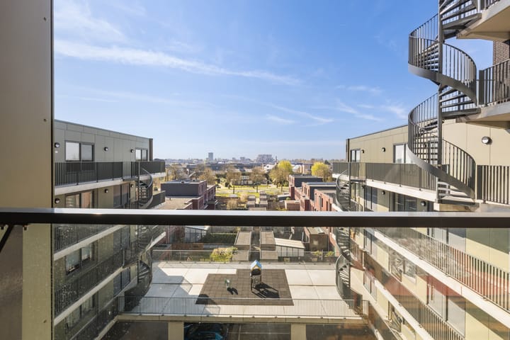 Foto 19 van Willem Frederik Hermansstraat 446