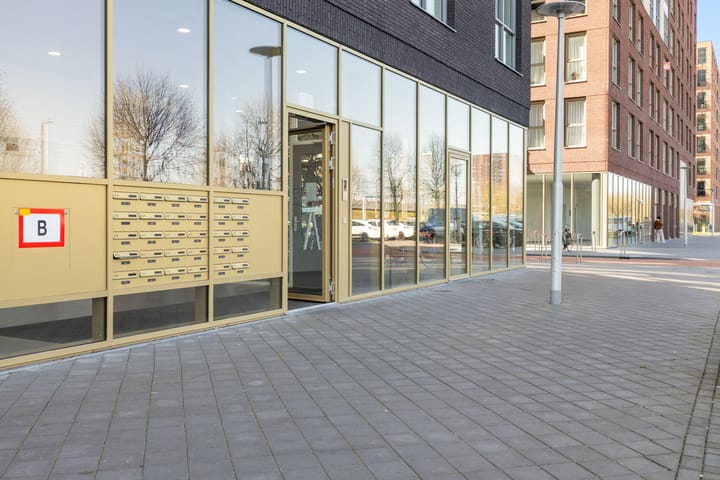 Foto 40 van Willem Frederik Hermansstraat 446