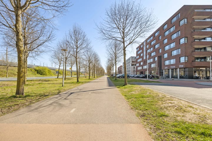 Foto 44 van Willem Frederik Hermansstraat 446