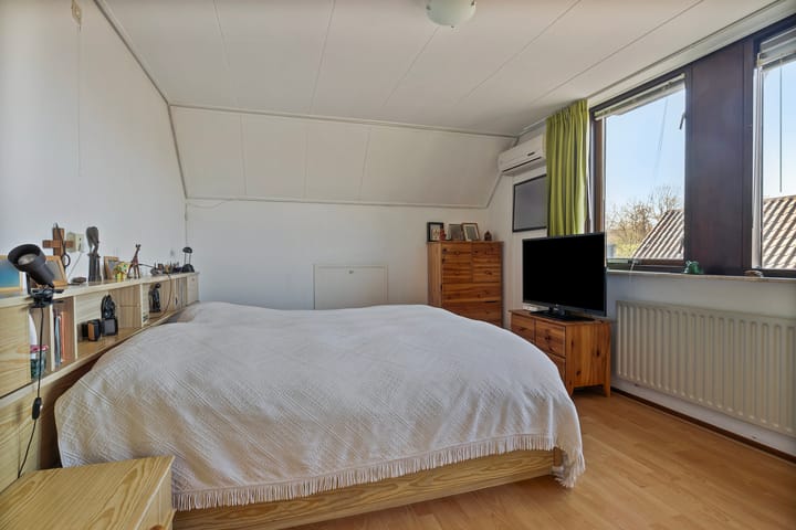 Foto 24 van Middelmeet 35