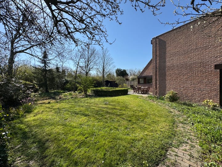 Foto 35 van Middelmeet 35