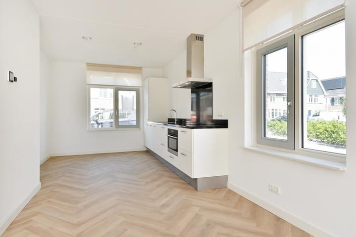 Foto 12 van Doris Lessinglaan 112