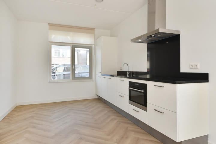 Foto 13 van Doris Lessinglaan 112