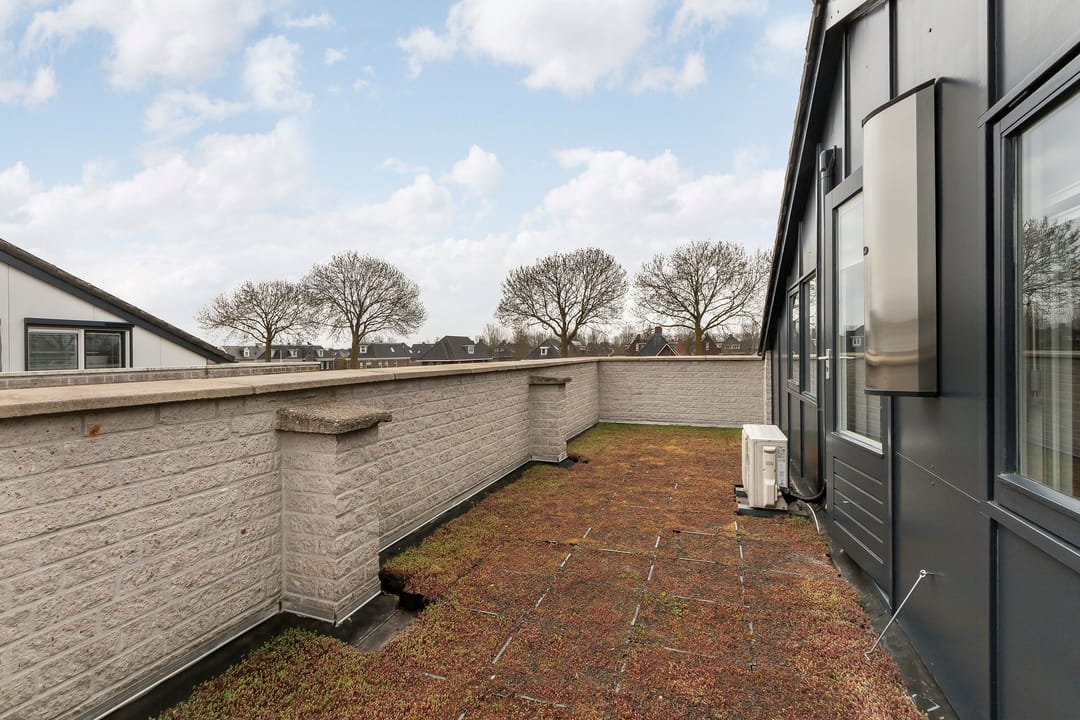 Photo 26 of Aletta Jacobs-erf 56