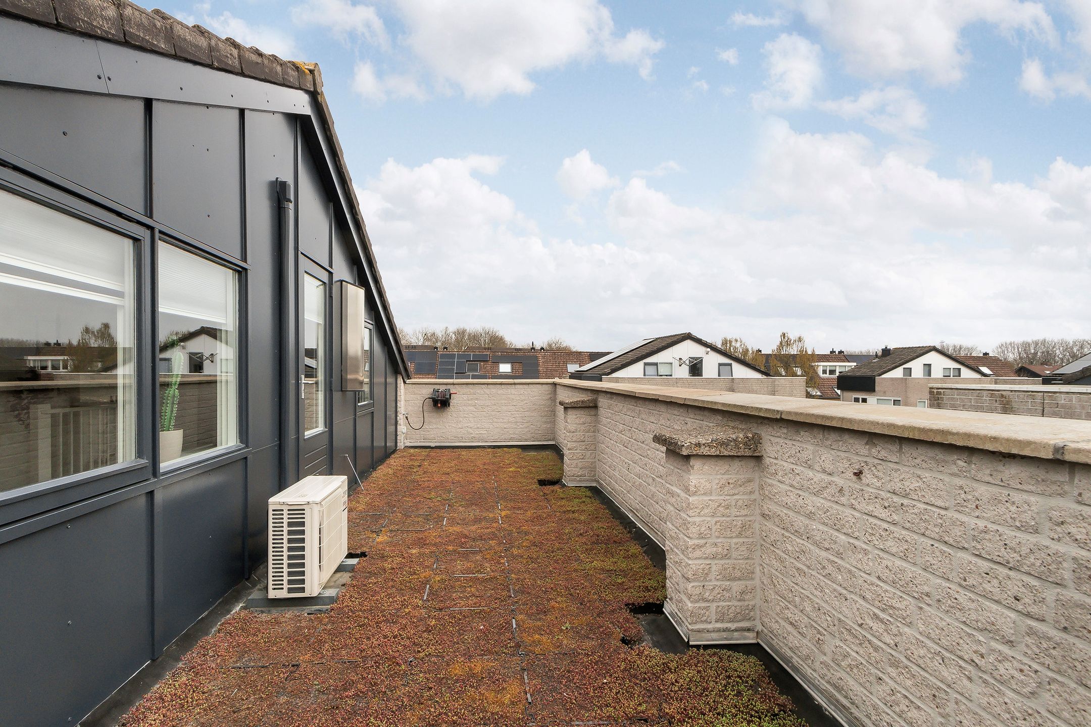 Photo 27 of Aletta Jacobs-erf 56