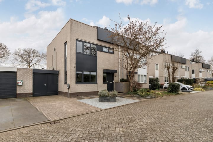 Foto 2 van Aletta Jacobs-erf 56