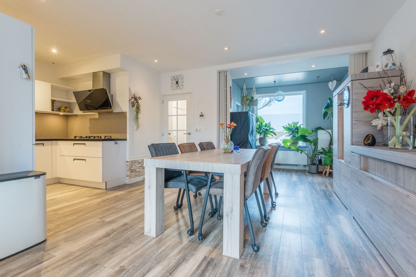 Foto 10 van Taets van Amerongenstraat 12