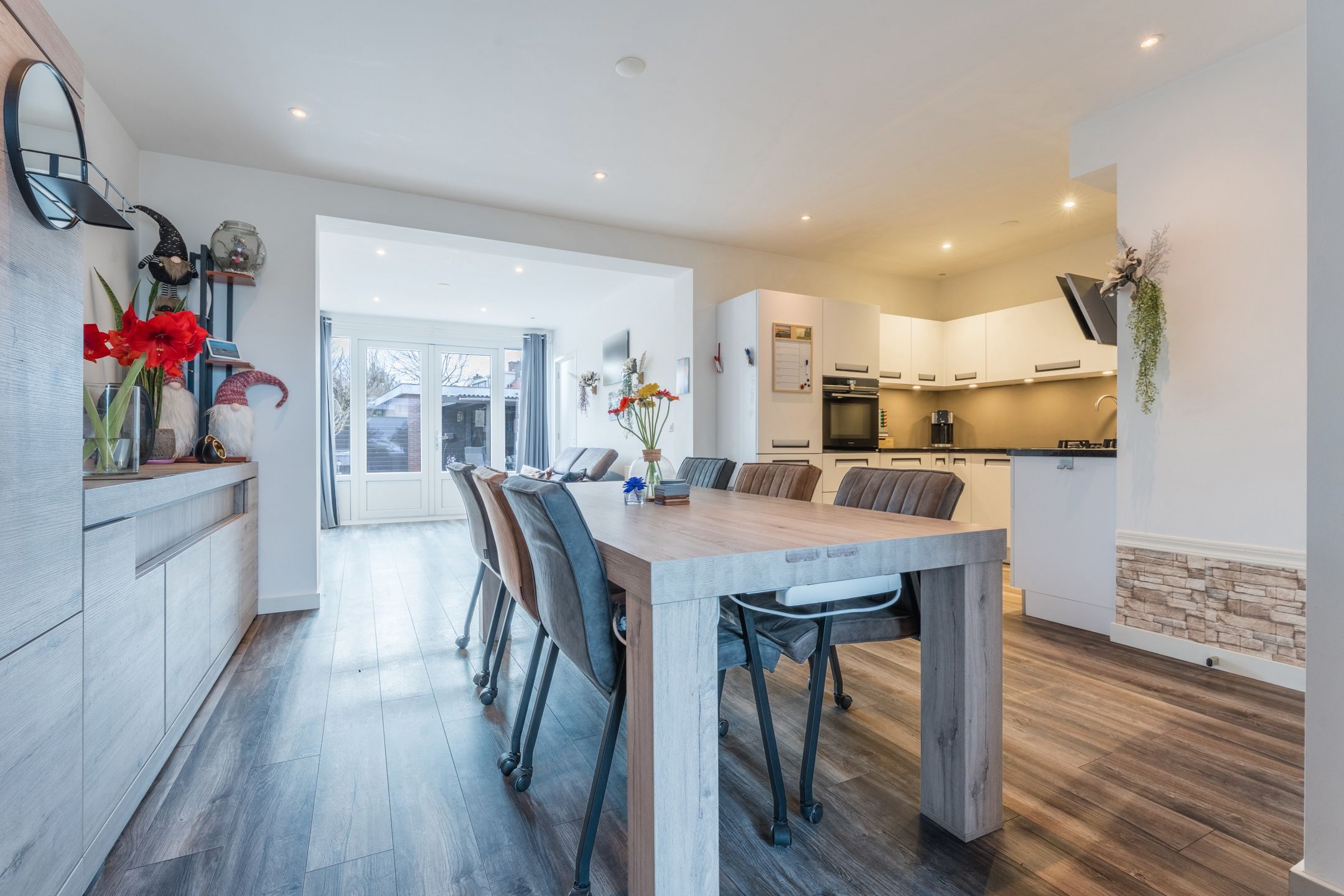 Foto 12 van Taets van Amerongenstraat 12