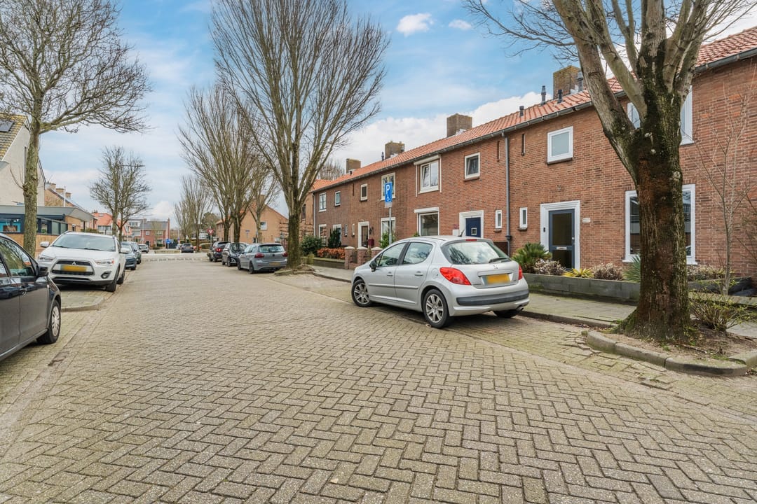 Foto 37 van Taets van Amerongenstraat 12