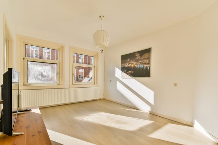 Foto 5 van Ten Katestraat 11-2