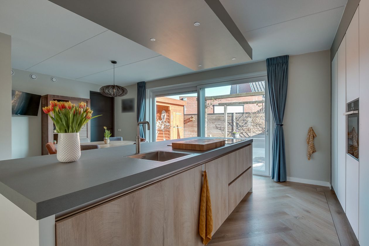 Foto 14 van Merovingen 16