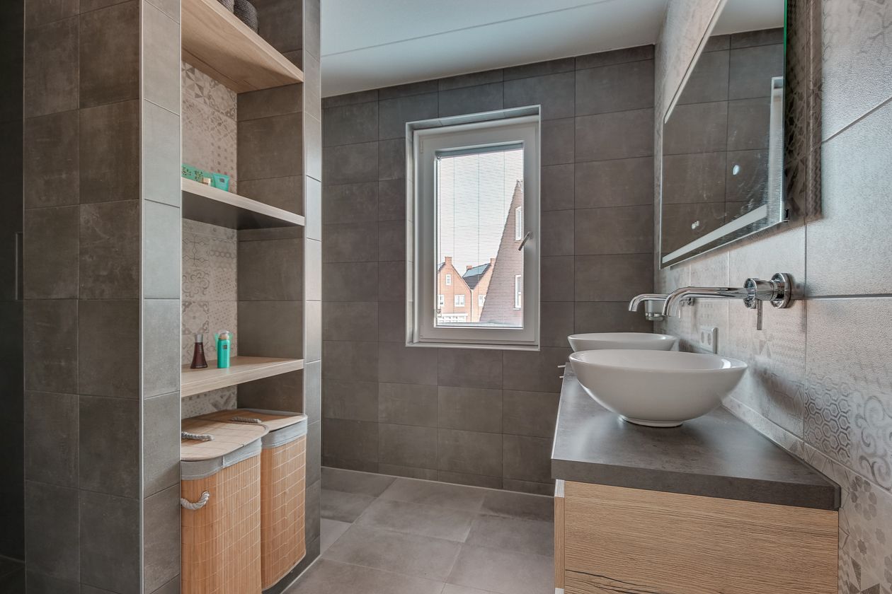 Foto 21 van Merovingen 16