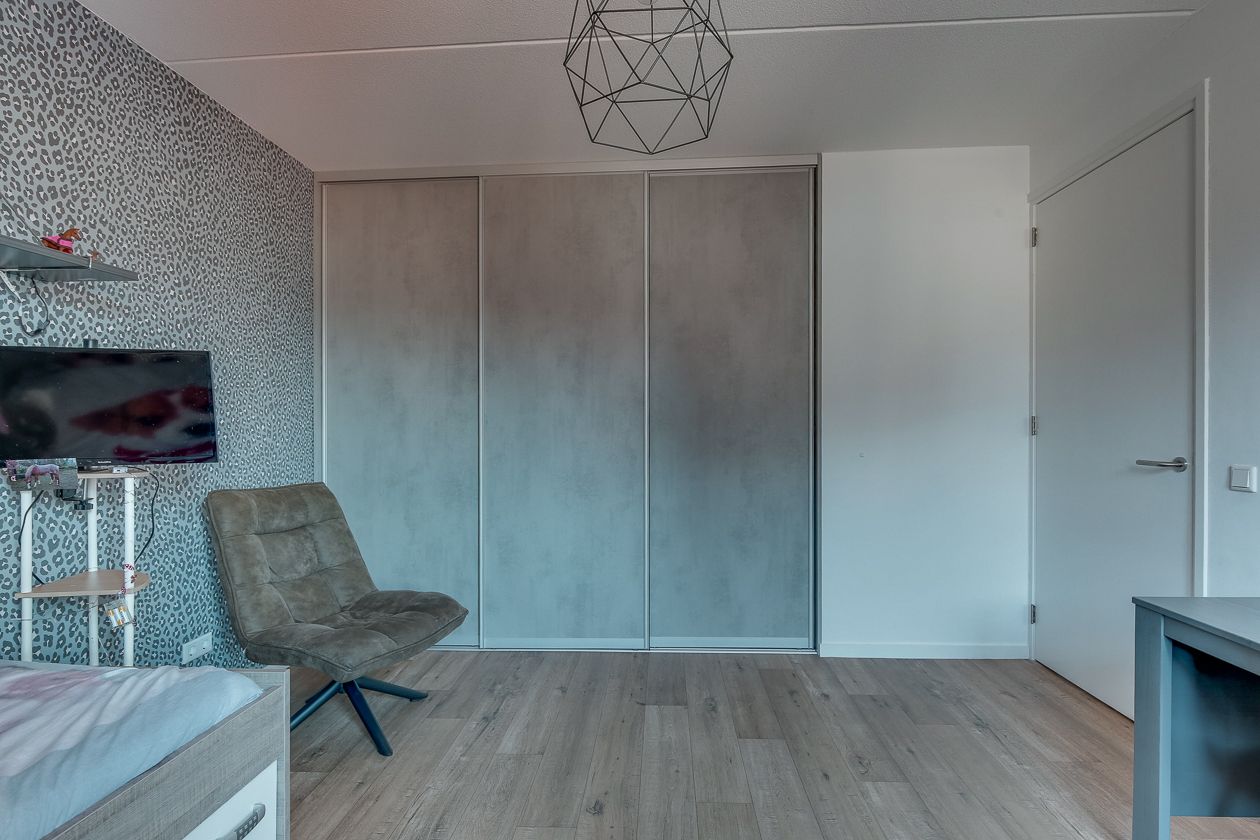 Foto 25 van Merovingen 16