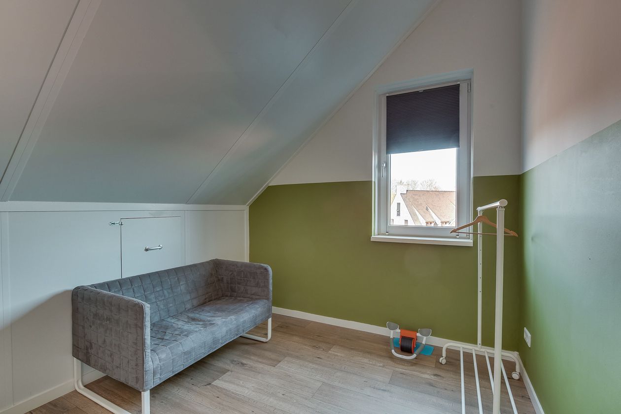 Foto 34 van Merovingen 16