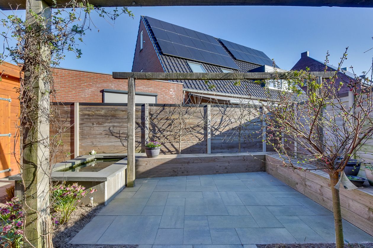 Foto 45 van Merovingen 16