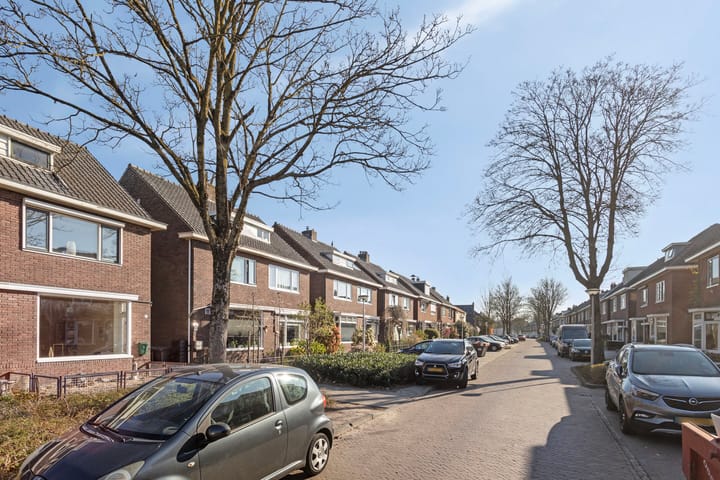 Foto 4 van Van Diemenstraat 61