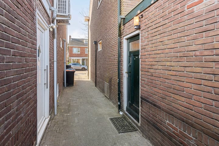 Foto 8 van Van Diemenstraat 61