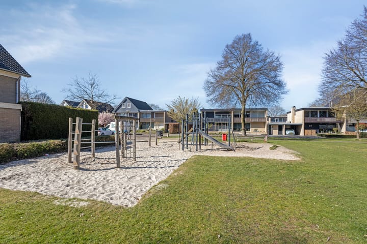 Foto 36 van Van Diemenstraat 61