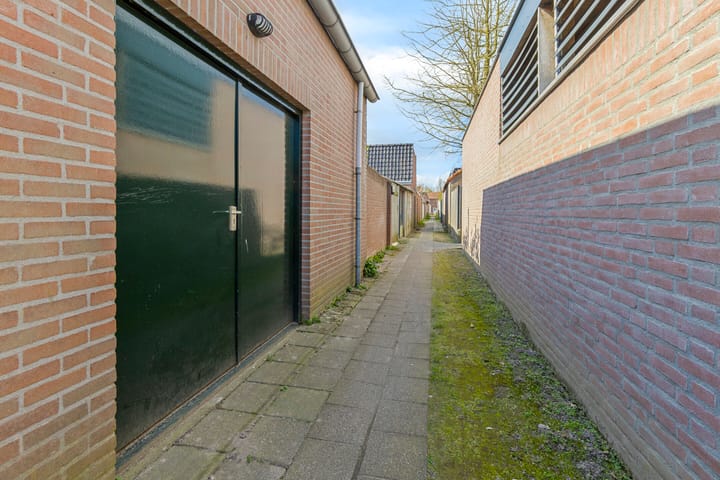 Foto 31 van Klaverplein 35