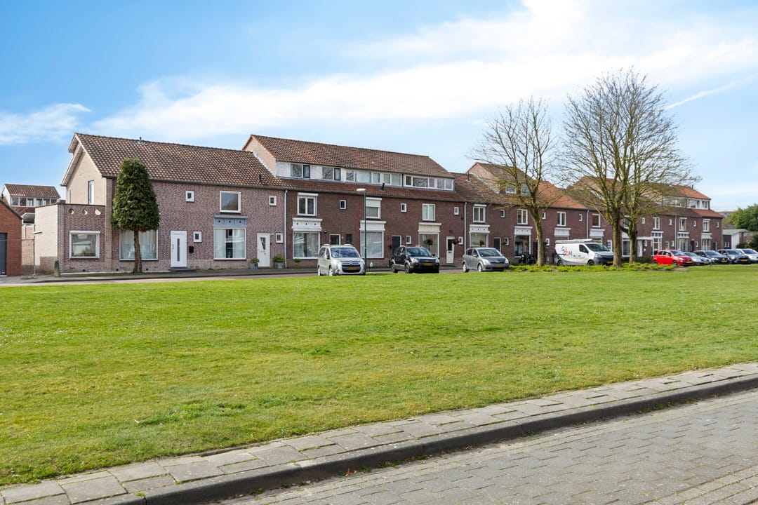 Foto 32 van Klaverplein 35