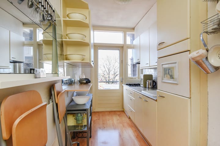 Photo 10 of Vreeswijkstraat 373