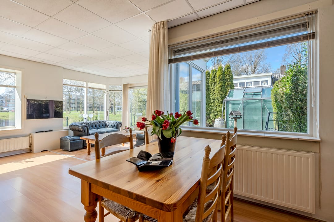 Foto 23 van van Hogendorpstraat 24