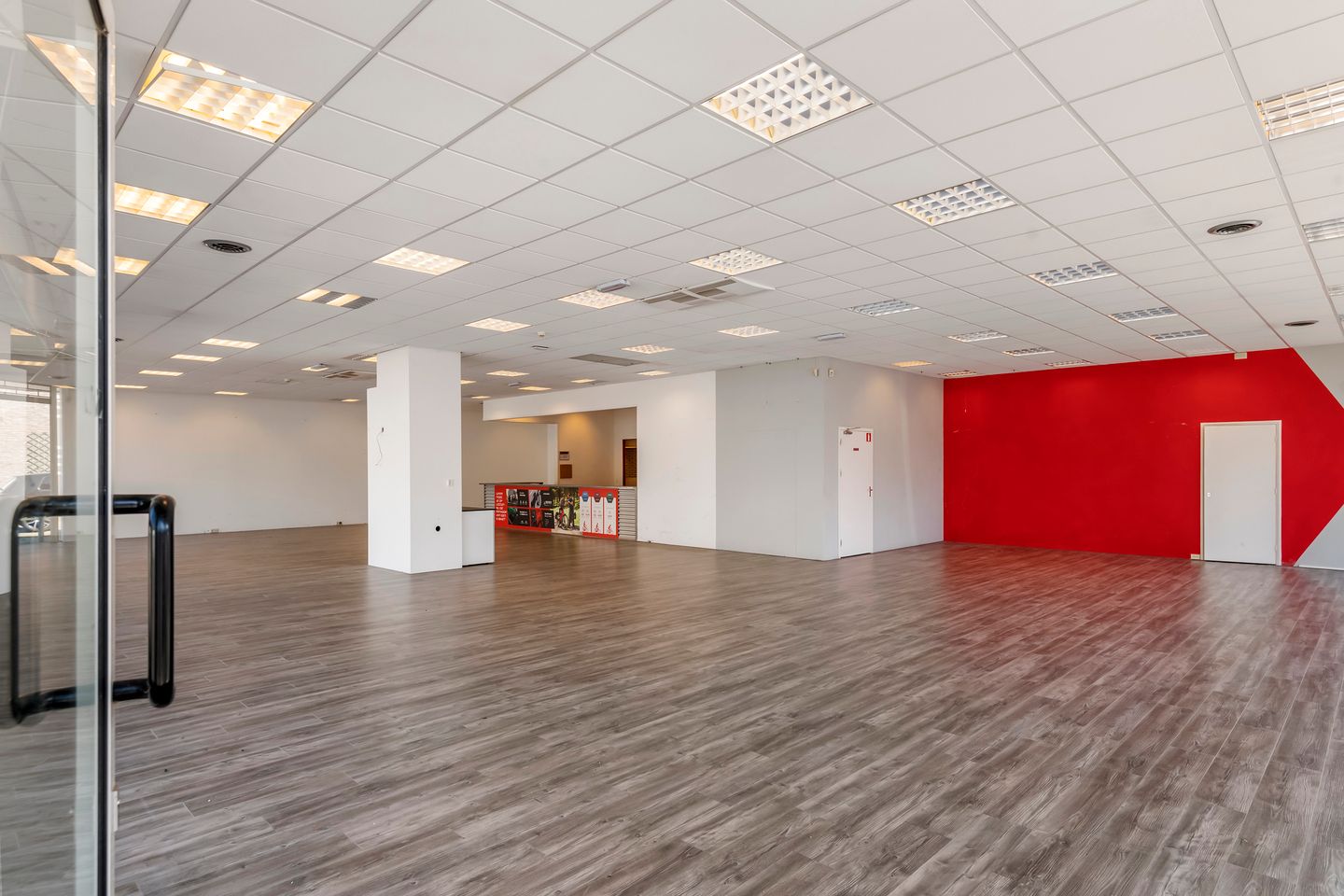 Bekijk foto 5 van Stationsweg 15