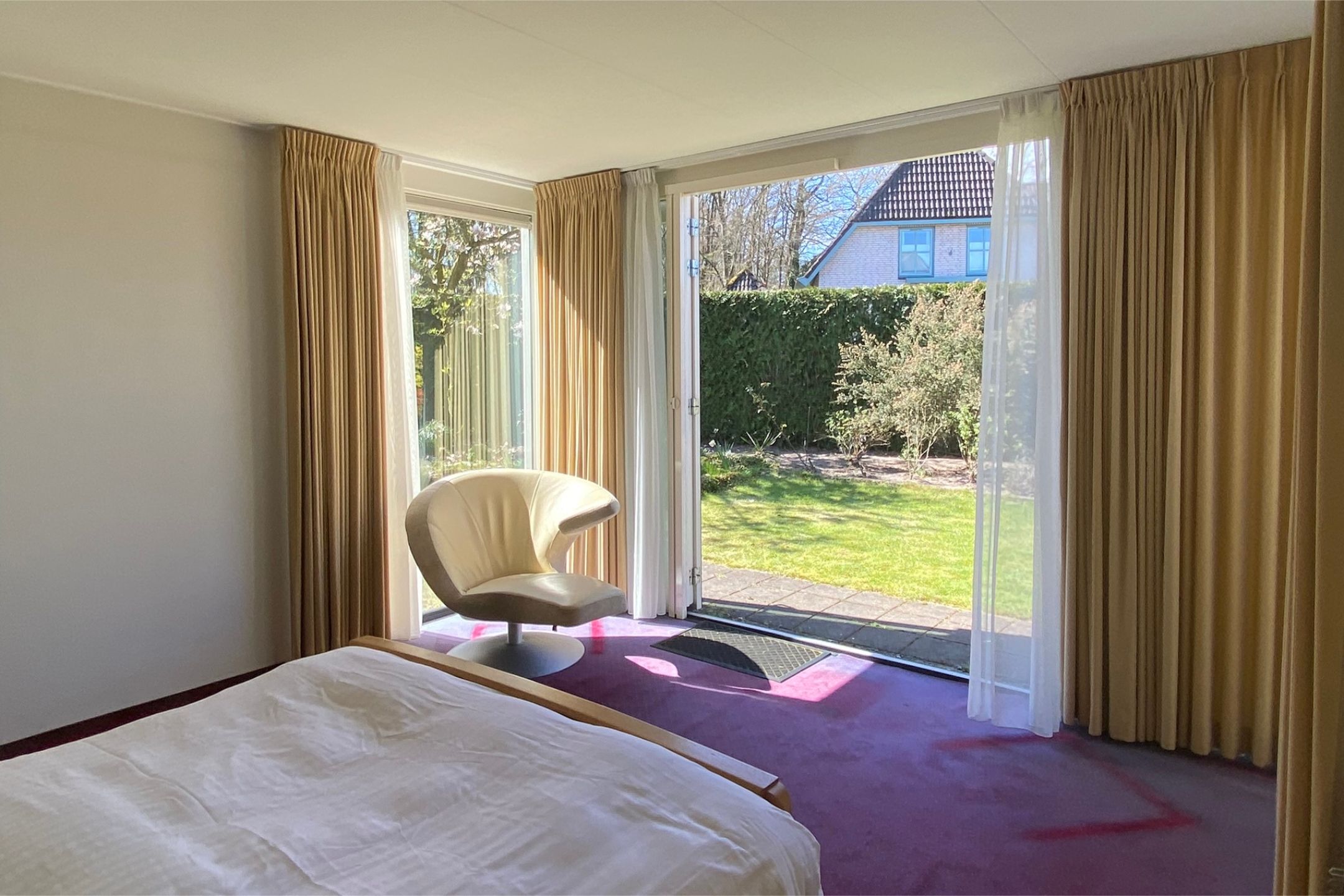 Photo 15 of Hellebaardstraat 2