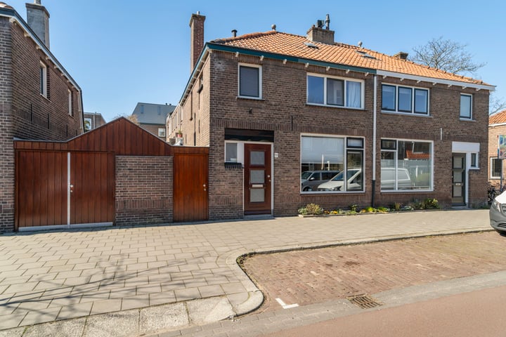 Adriaan Pauwstraat 35