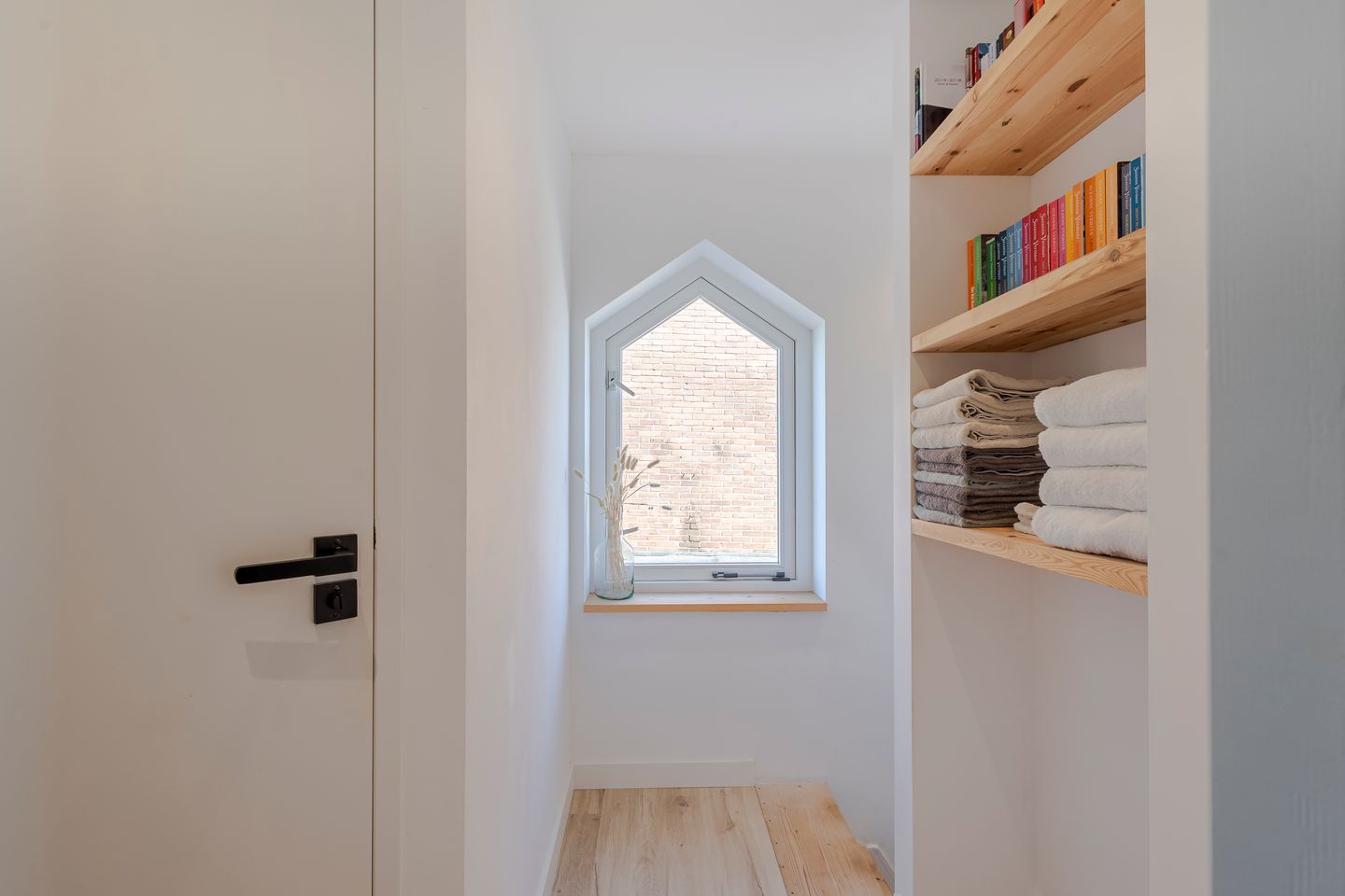 Foto 10 van Rivierdijk 10