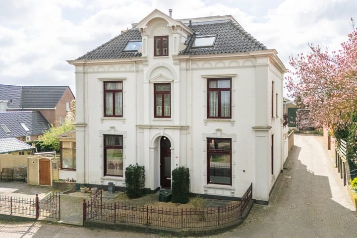 Bovendorpsstraat 9