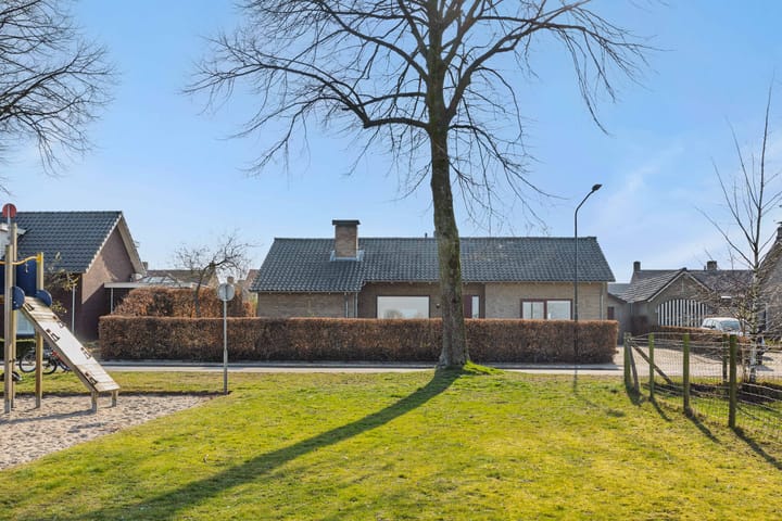 Foto 49 van Christinastraat 10