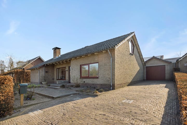 Foto 46 van Christinastraat 10