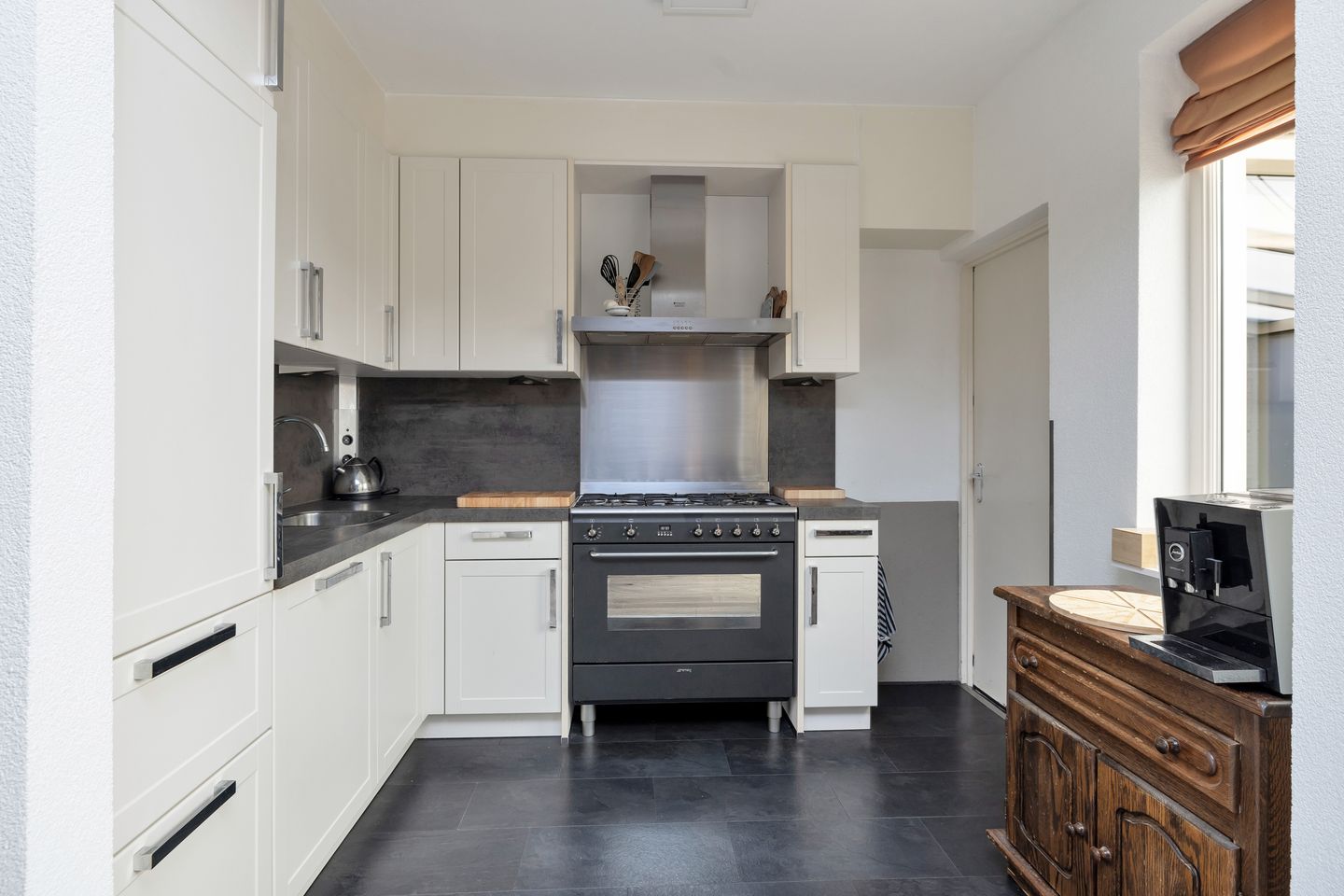 Foto 20 van Hagedoornstraat 12