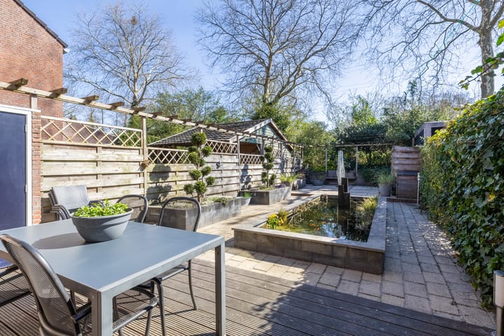 Foto 2 van Bezettingslaan 12